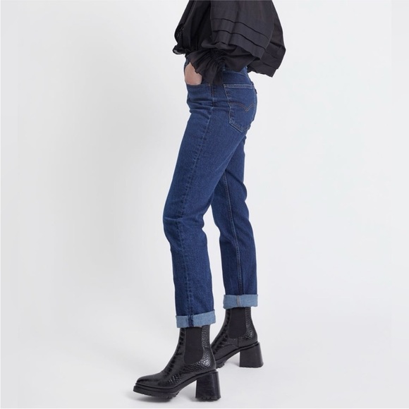 Levi’s 70s High Rise Straight Jeans - Classic Blue Women's Jeans- Size 25 - Picture 2 of 10